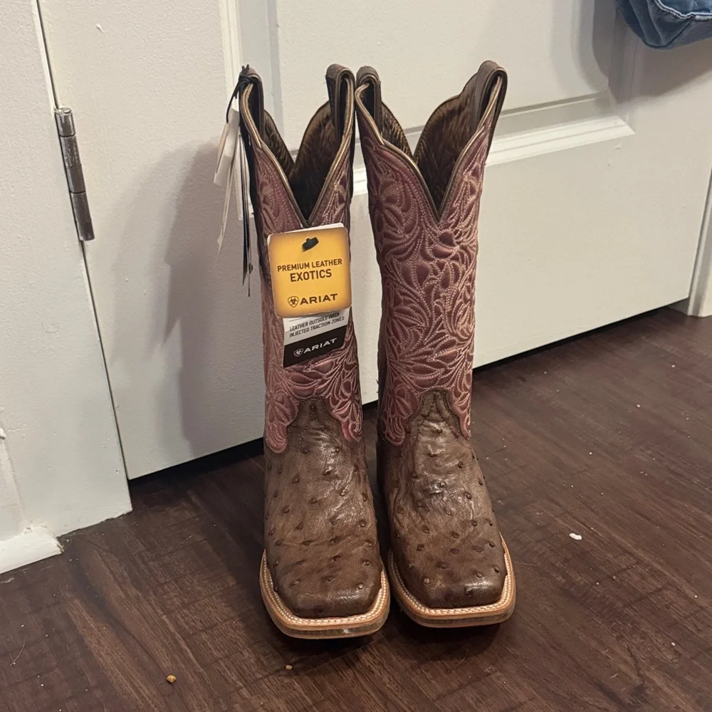 Ariat Donatella Ostrich Boots - Picture 1 of 5
